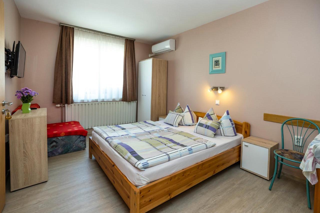 Cecey Apartman Erlau Exterior foto